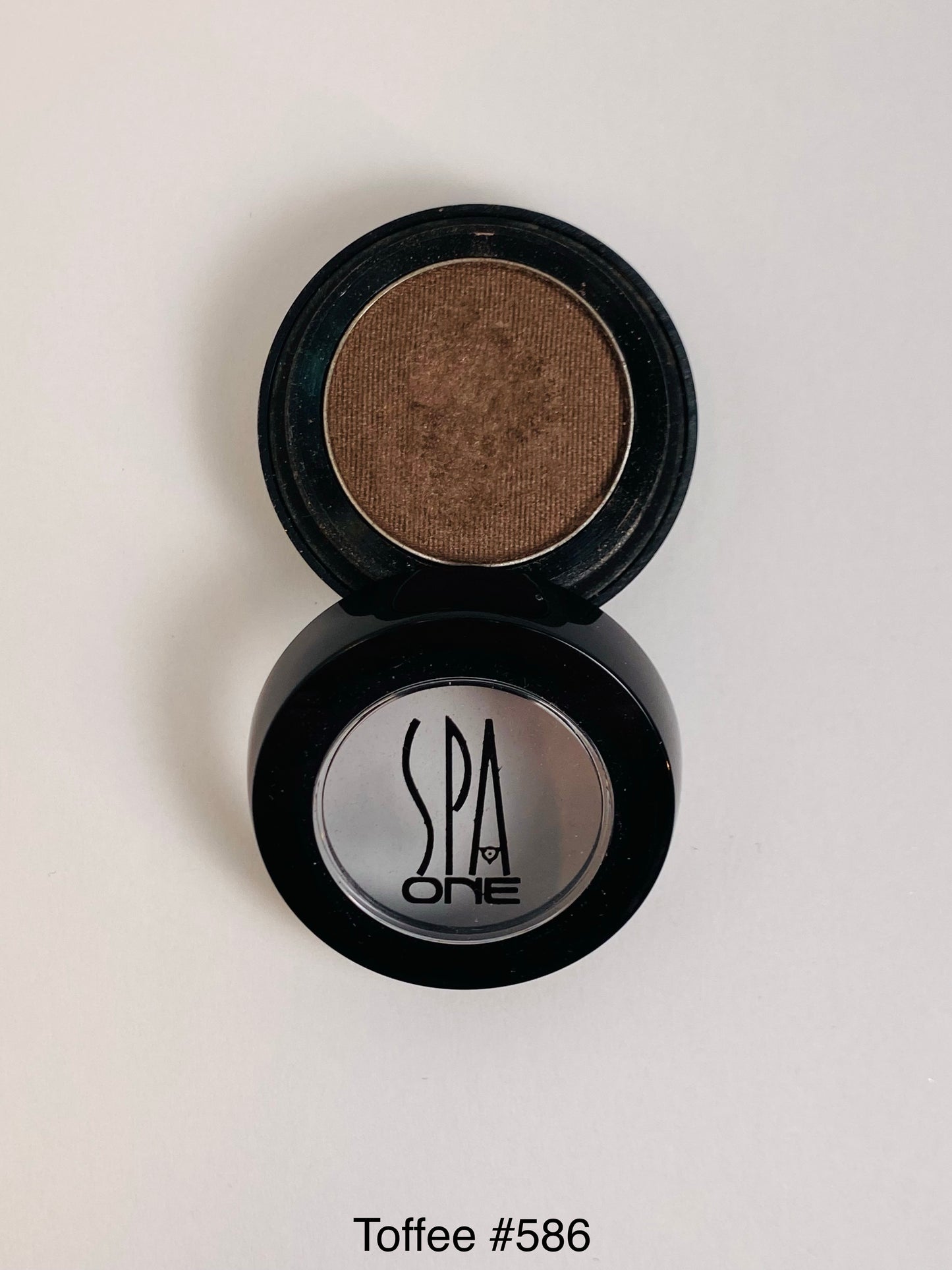 Spa One Eyeshadow Toffee 586