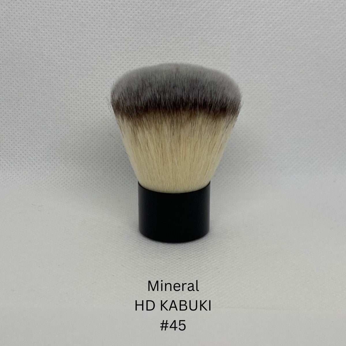 Mineral HD Kabuki brush #45