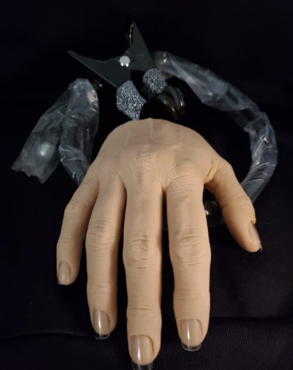 NAIL TRAINER HAND Silicone